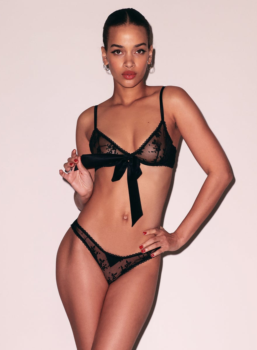 Untie Me Cheeky