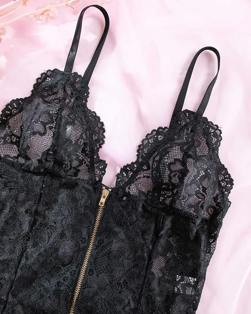 ZIPPER Lace Floral Bodysuit
