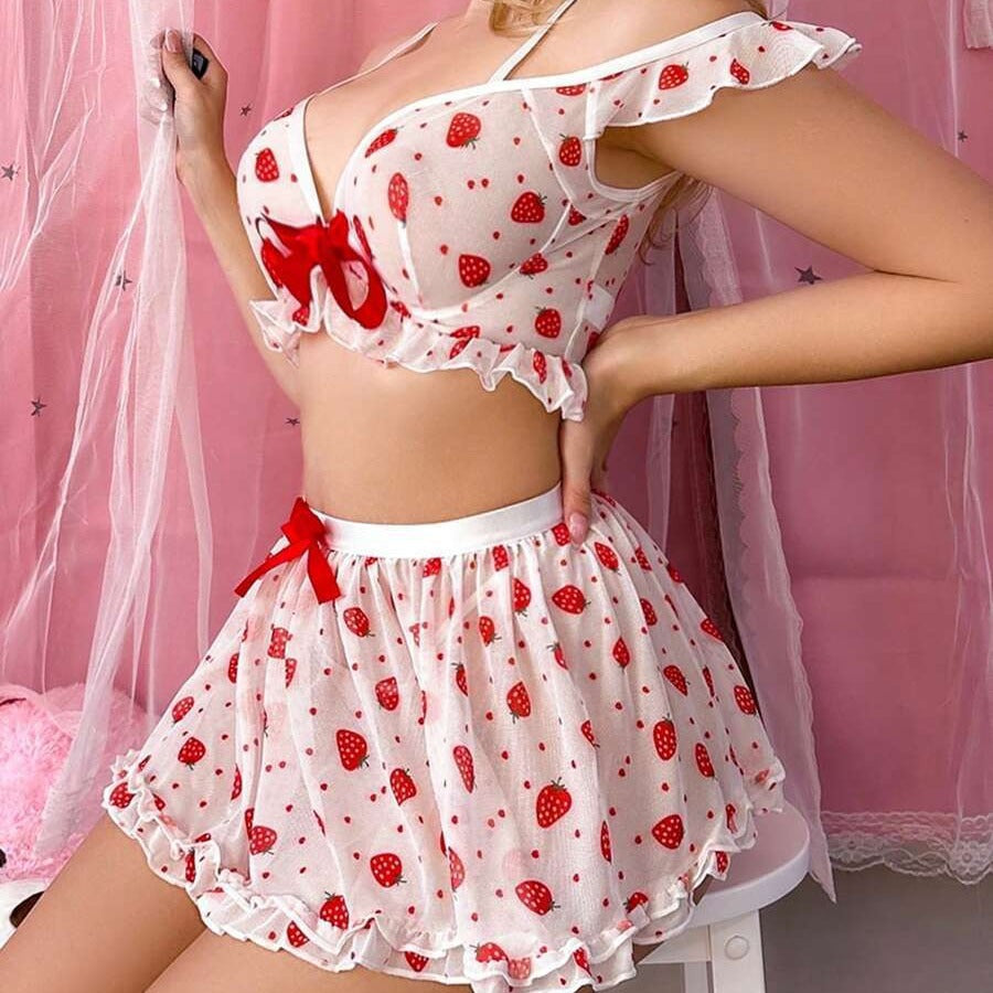 STRAWBERRY Cute Skirt Lingeries Set